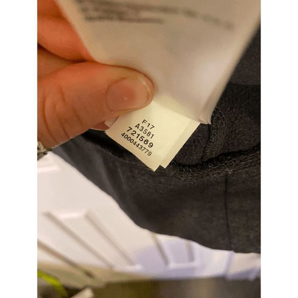 The North Face 🐾 Gray Go Anywhere Sweatshirt Size Medium - Picture 2 of 6